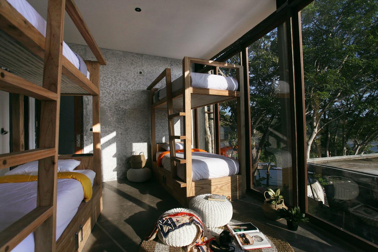 Bong Hostel Nusa Lembongan Extérieur photo